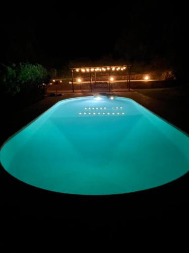 Villa familiale et conviviale avec piscine et jardin privatifs