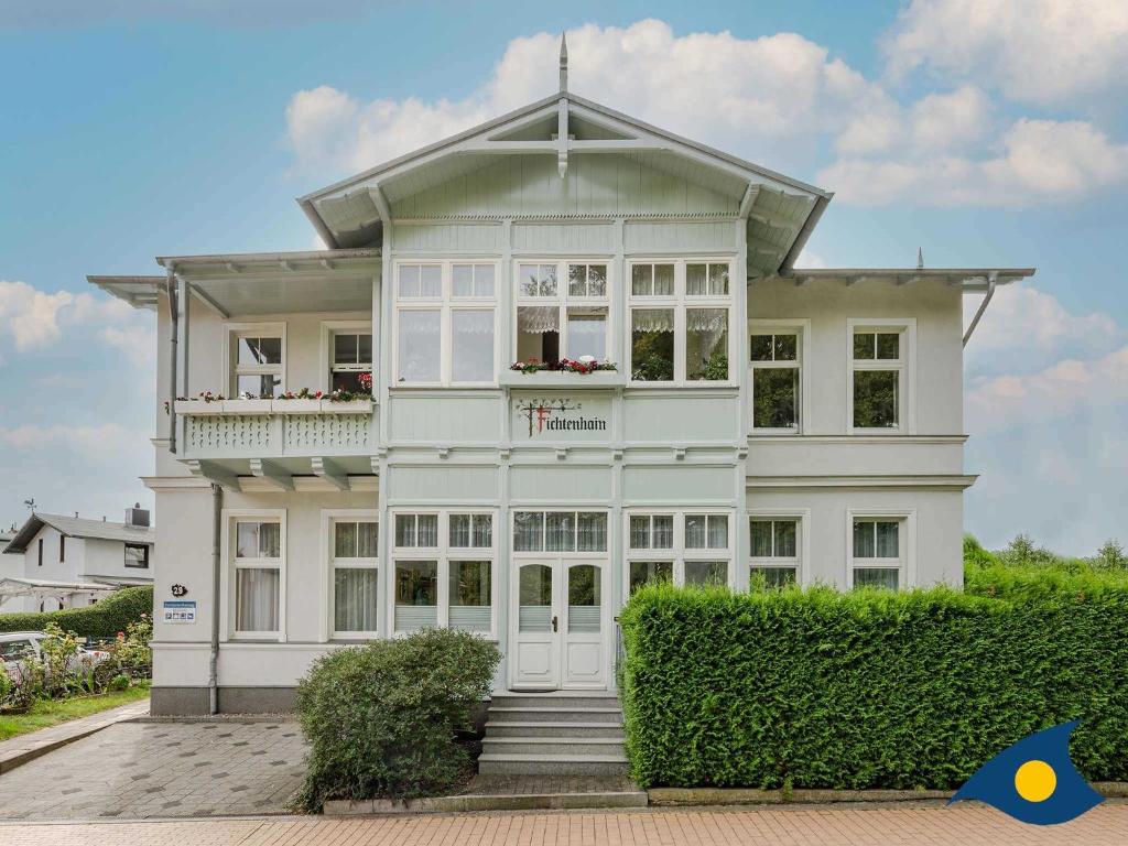 Villa Fichtenhain Whg 01 Waldstr. 29, 17429 Bansin