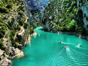 Villa Villa forest home avec piscine dans les gorges du verdon en Provence Villa forest home , route de valensole,  chemin de Guyenne 04500 Quinson Provence-Alpes-Côte d\'Azur