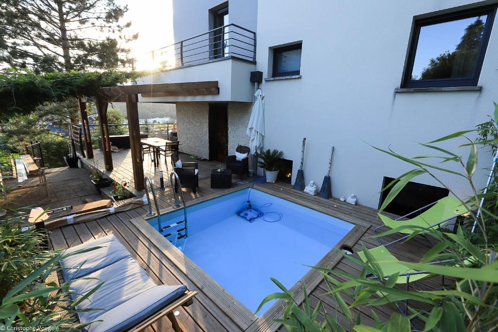 Villa Gale Palm by Villa Plus