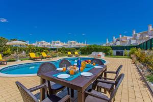 Villa Villa Gale Palm by Villa Plus  8200-424 Albufeira Algarve