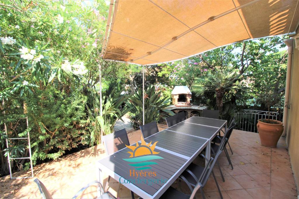 Villa Villa Giens 4ch/Clim/Parking/Wifi/Piscine partagée 257 Chemin de la Plaine de Bouisson 83400 Hyères