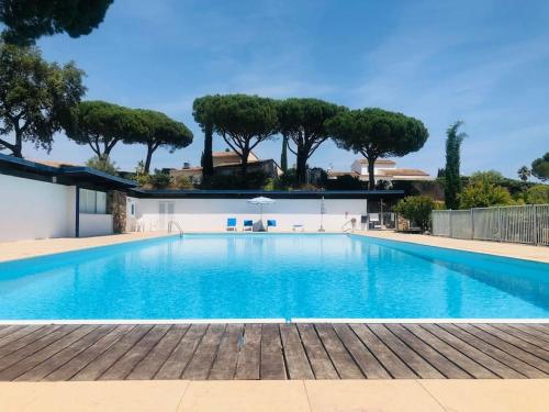 Villa-Golfe de Saint-Tropez/Accès plage privée
