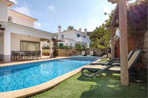 Villa Goshen