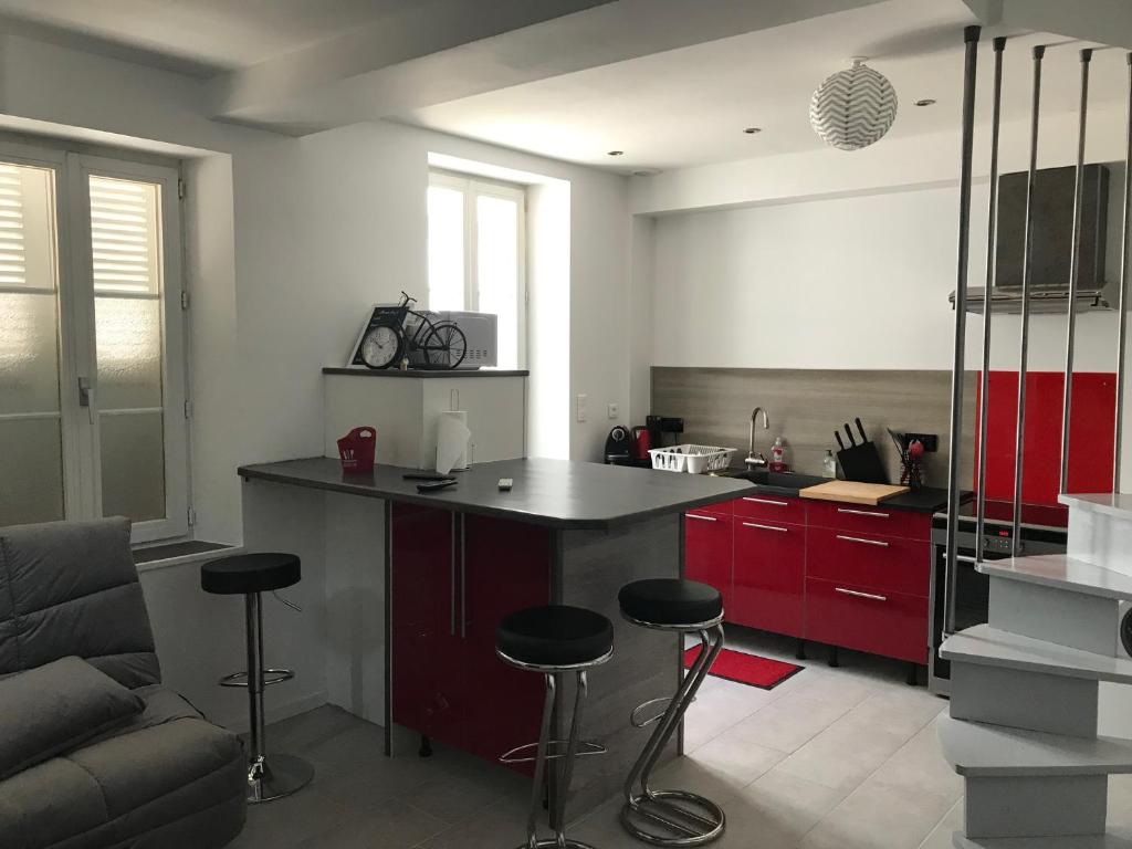 Villa grand communal, piscine, 18km de Bordeaux
