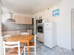 Villa Gruissan, 4 pièces, 6 personnes - FR-1-409A-9