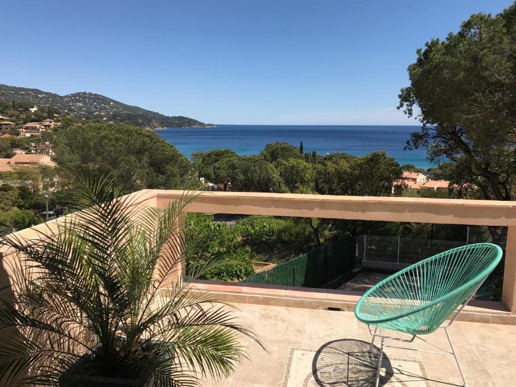 Villa HOVANES Les Bastides du Cap nègres Avenue du Capitaine Ducournau, 83980 Le Lavandou