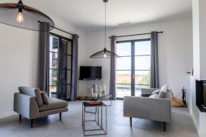 Villa HUGO, Neuve, 8 pers, pisc chauffée,