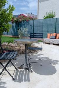 Villa Villa, Jacuzzi, Familiale, 8 personnes, MONTPELLIER Rue du Clos des Hirondelles 34000 Montpellier Languedoc-Roussillon