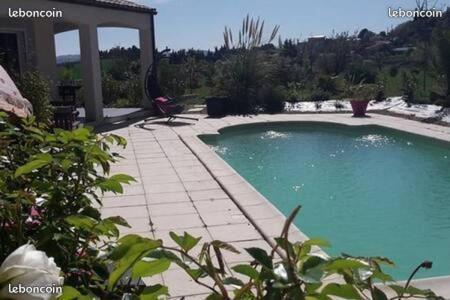Villa Jade