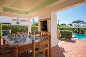 Villa Villa Jade Rua da Suiça, lote 49 8125-461 Vilamoura Algarve