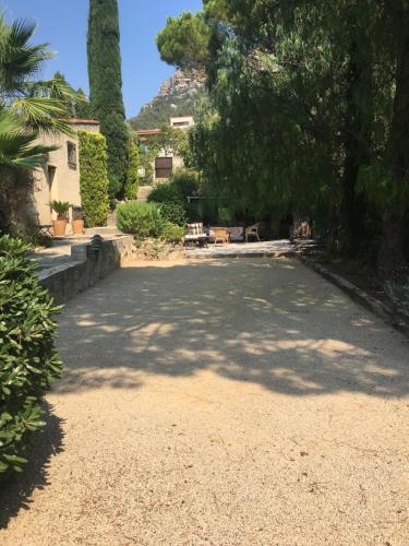 Villa la Grande Bastide