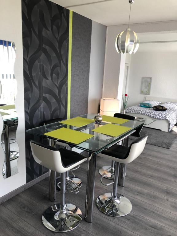Villa Le Barcarès, 5 pièces, 10 personnes - FR-1-81-524 66420 Le Barcarès