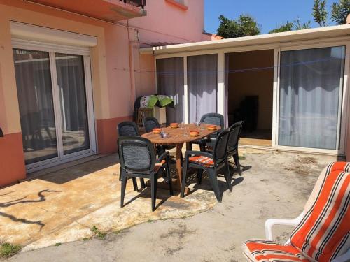 Villa Le Barcarès, 5 pièces, 10 personnes - FR-1-81-524