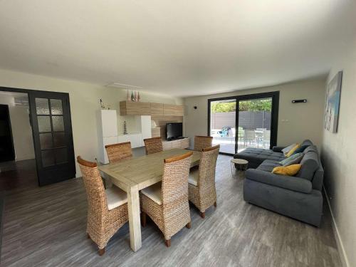 Villa Le Barcarès, 5 pièces, 8 personnes - FR-1-81-581