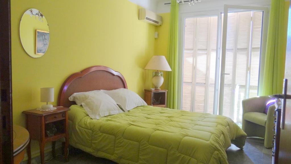 Villa Le Lavandou, 5 pièces, 8 personnes - FR-1-308-165 83980 Le Lavandou