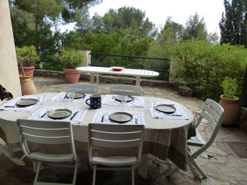 Villa Le Lavandou, 5 pièces, 8 personnes - FR-1-308-165