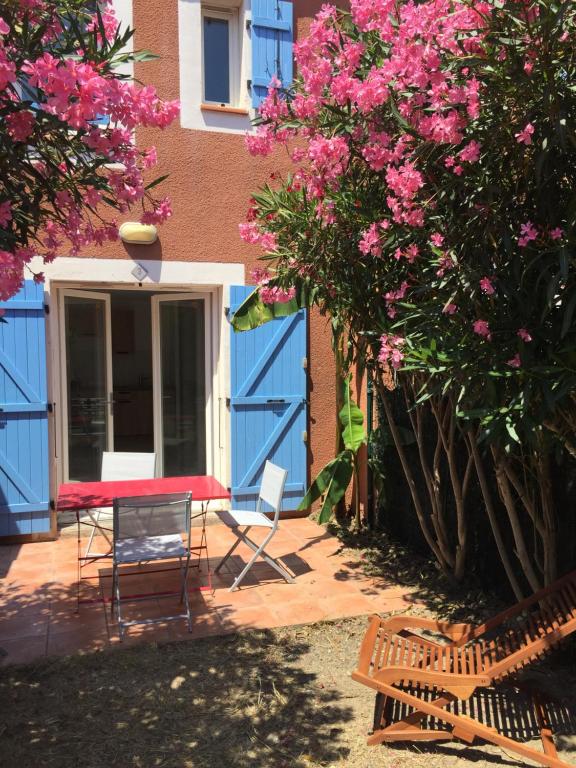 Villa Leku Lucia 8 pers piscine chauffée 15 min plage en voiture 20144 Sainte-Lucie-de-Porto-Vecchio