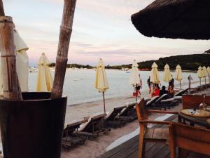 VILLA LES NACRES A 400 MT DAL MARE