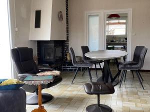 Villa Lesparre-Médoc, 5 pièces, 9 personnes - FR-1-648-62