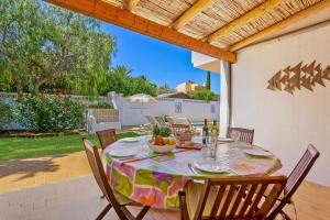 Villa Villa Lisson Grove by Villa Plus   8400-556 Carvoeiro Algarve