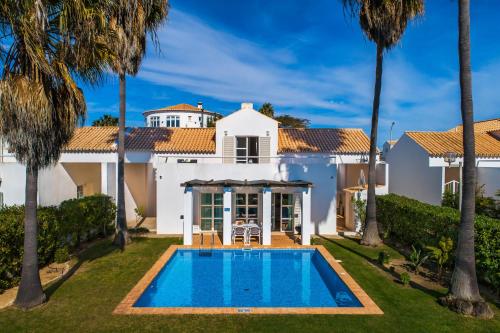 Villa Luz do Atlantico by OCvillas