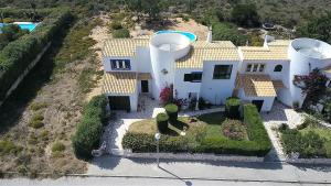 Villa Villa Machado Urb. Espartal, 2 fase -Lote A.22 8670-157 Aljezur Algarve