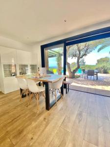 VILLA MALO Vue Mer avec Piscine 6 pax