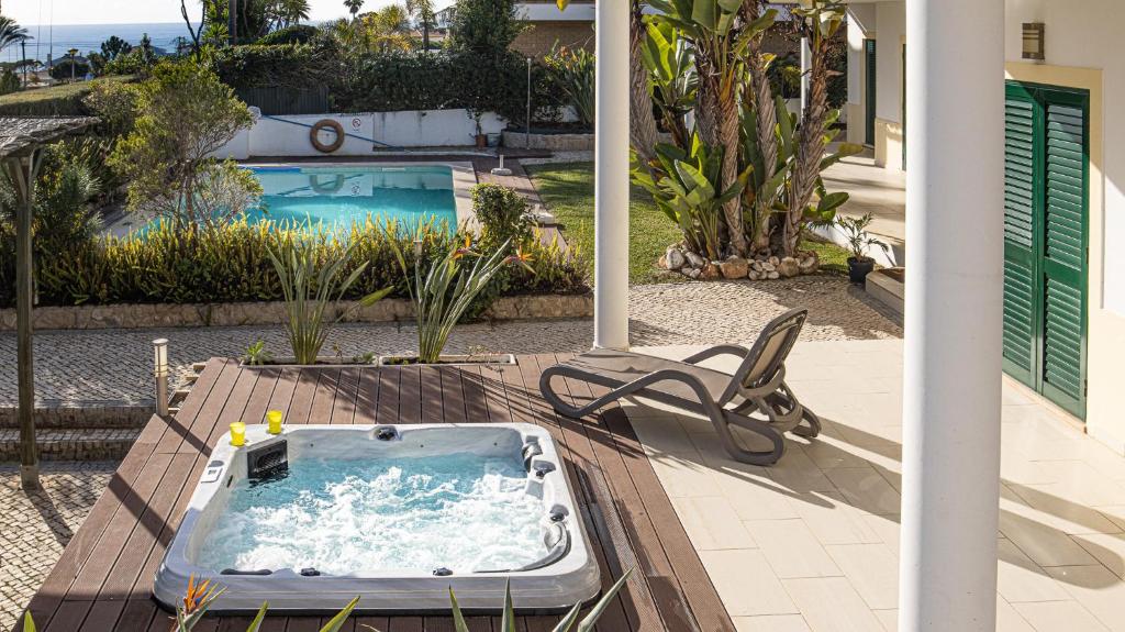 Villa Mar Ali - JACUZZI - 400m from the beach - BY BEDZY Rua das Naus, 8200-416 Albufeira