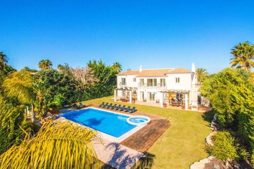 Villa Mar Beach