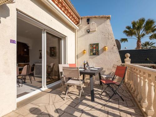 Villa Marseillan, 4 pièces, 8 personnes - FR-1-326-746