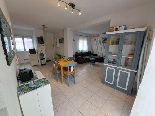 Villa Marseillan-Plage, 3 pièces, 5 personnes - FR-1-326-749