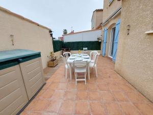 Villa Marseillan-Plage, 3 pièces, 5 personnes - FR-1-326-749