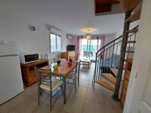 Villa Marseillan-Plage, 3 pièces, 5 personnes - FR-1-326-754