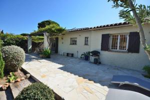 Villa Villa- Mazet 59 Chemin du Sémaphore 83120 Sainte-Maxime Provence-Alpes-Côte d\'Azur