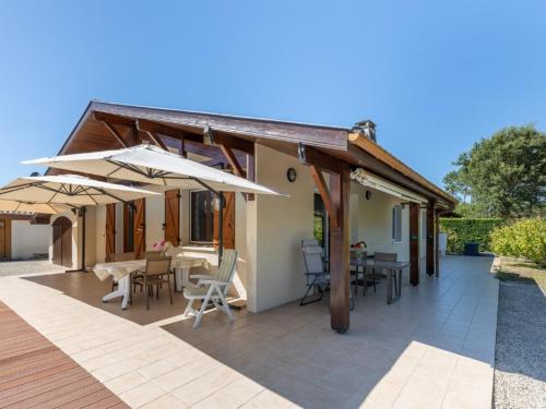 Villa Messanges, 5 pièces, 10 personnes - FR-1-239-629