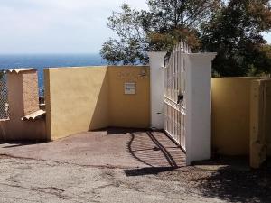 Villa Montecarlo with stupendous view overlooking sea