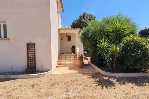Villa Mozzi's Jacuzzi Jardin Barbecue 5mn plages