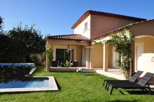 Villa Villa Noa Pertuis 78 Rue de la Vallée Provencale 84120 Pertuis Provence-Alpes-Côte d\'Azur