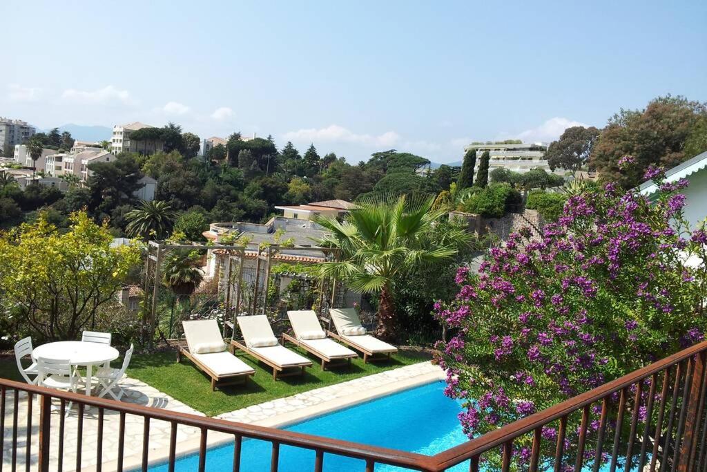 Villa Oasis vue mer avec 4 chambres piscine jardin 42 Boulevard Leader, 06400 Cannes