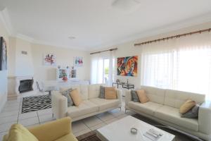 Villa Ocean Views