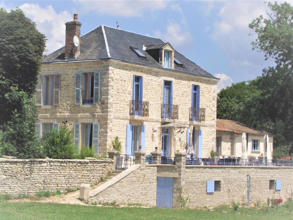 Villa Panama 23 Rue du Château, 21410 Barbirey-sur-Ouche