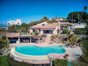 Villa Paradiso Premium 3 bedroom villa with private pool