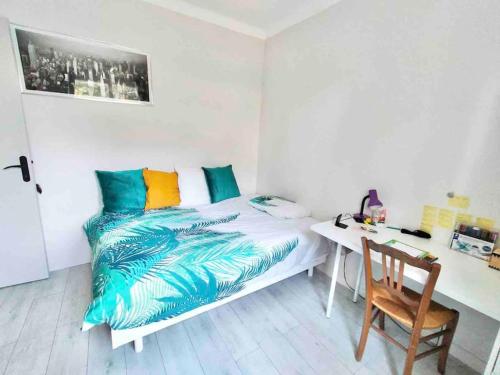 VILLA PIERLOU Piscine proche mer pour 6/7 pers