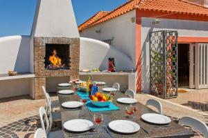 Villa Pinhal Santo by Villa Plus