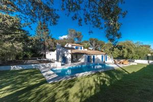 VILLA PIROUSCHKA Plage et Piscine