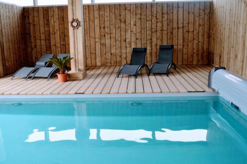 Villa piscine pour 10 personnes à Guissény