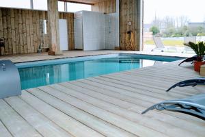 Villa piscine pour 10 personnes à Guissény
