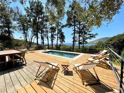 Villa piscine Sagone Paradise avec magnifique vue mer