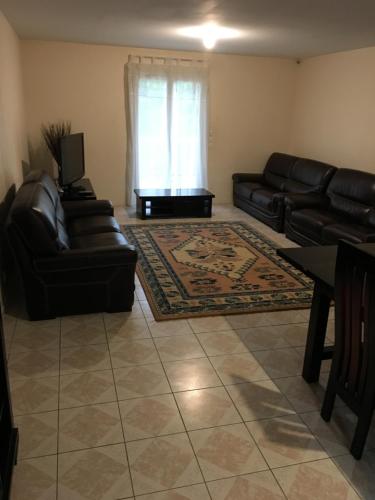 Villa plein pied rez-de-chaussée+1 avec dépendance